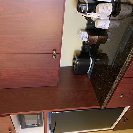 Best Western Plus Grand-Sault Hotel & Suites Екстер'єр фото