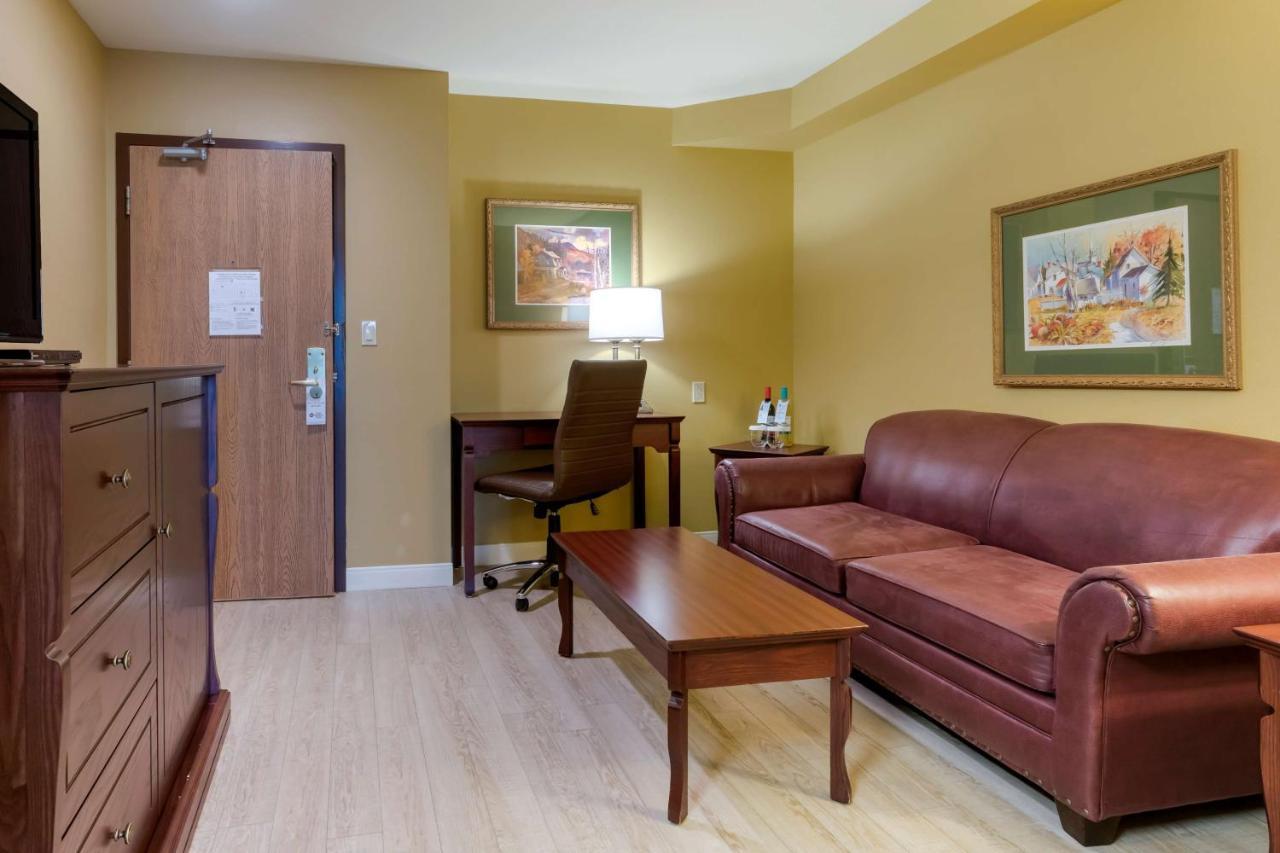 Best Western Plus Grand-Sault Hotel & Suites Екстер'єр фото