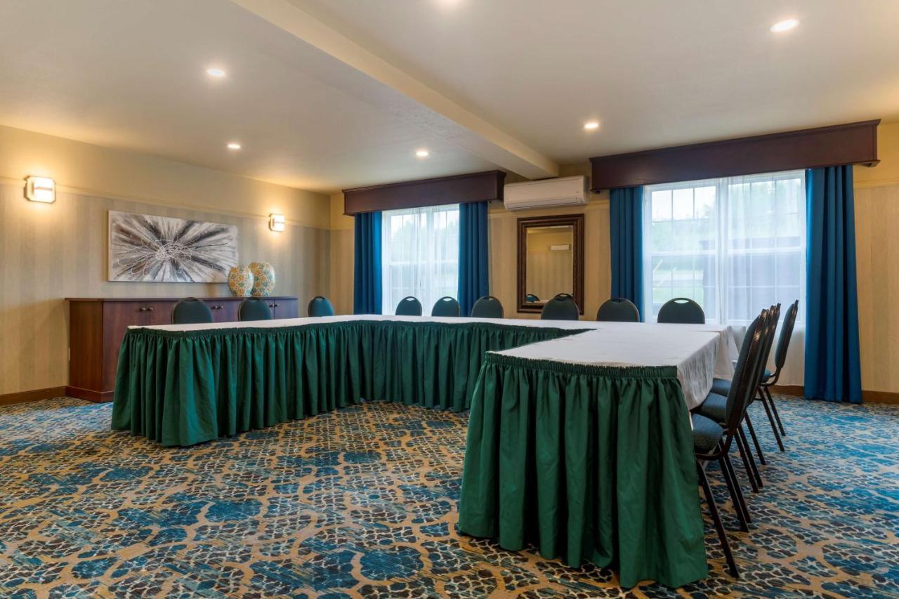 Best Western Plus Grand-Sault Hotel & Suites Екстер'єр фото