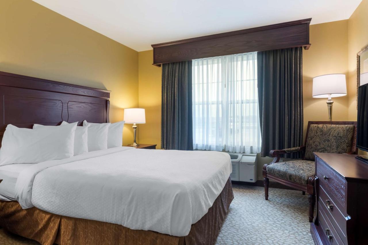 Best Western Plus Grand-Sault Hotel & Suites Екстер'єр фото