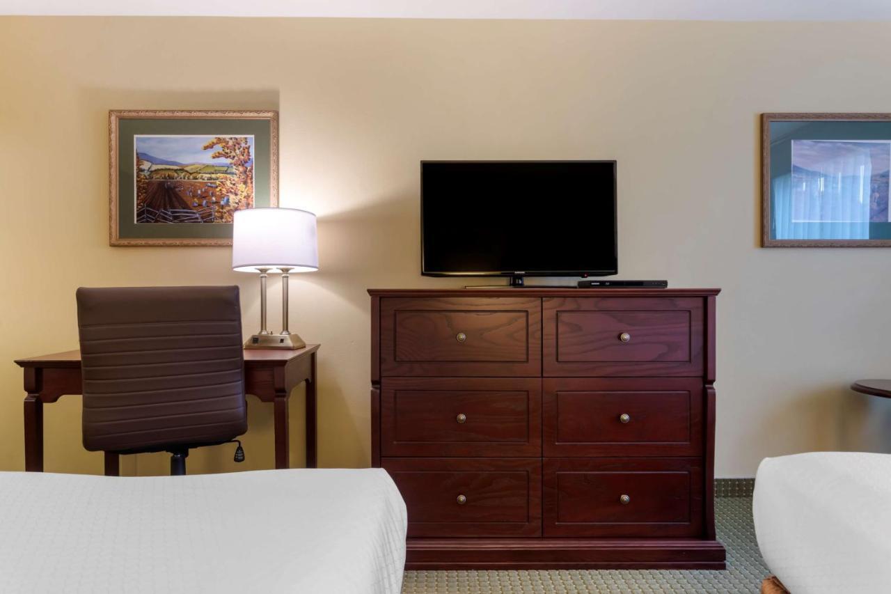 Best Western Plus Grand-Sault Hotel & Suites Екстер'єр фото
