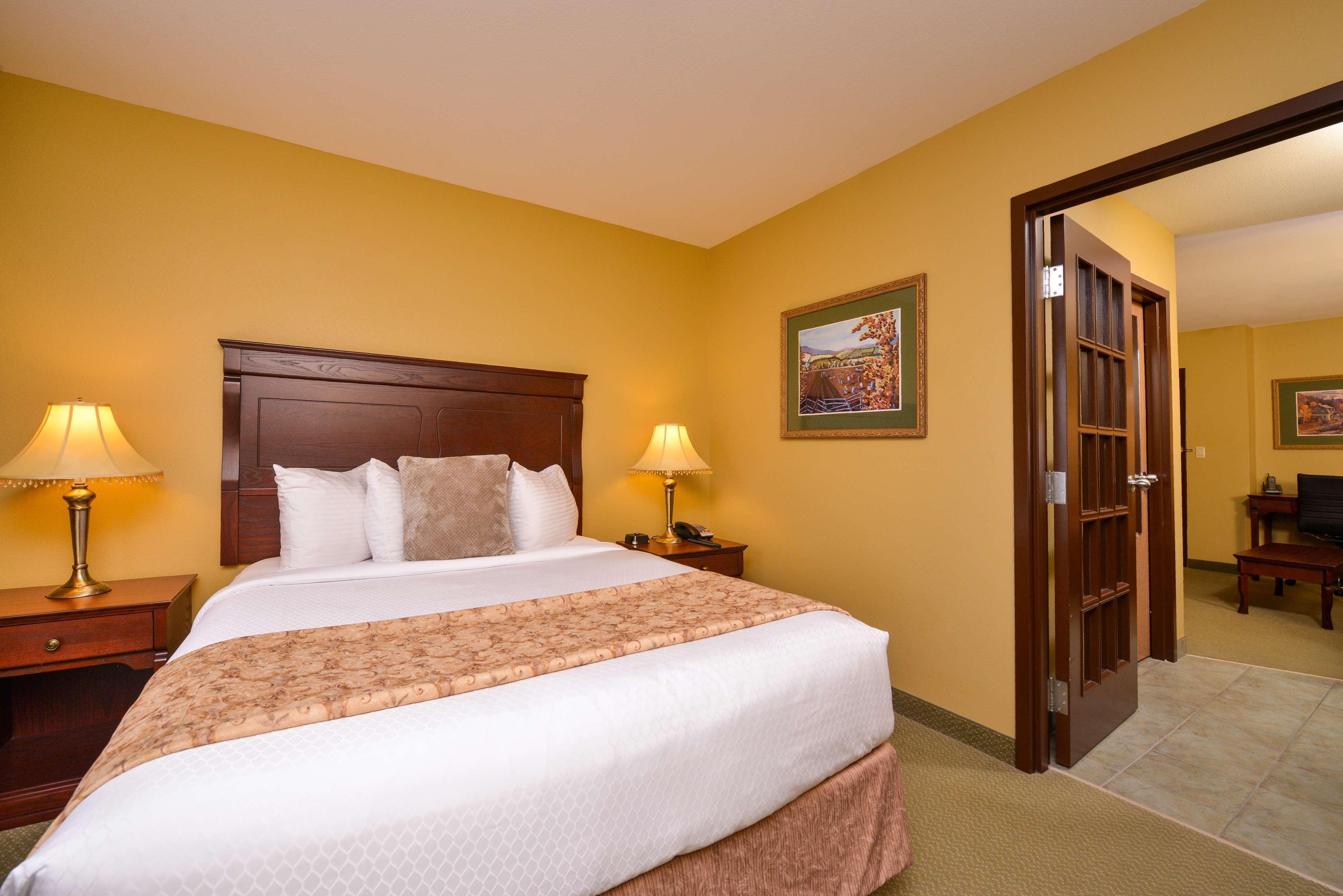 Best Western Plus Grand-Sault Hotel & Suites Екстер'єр фото