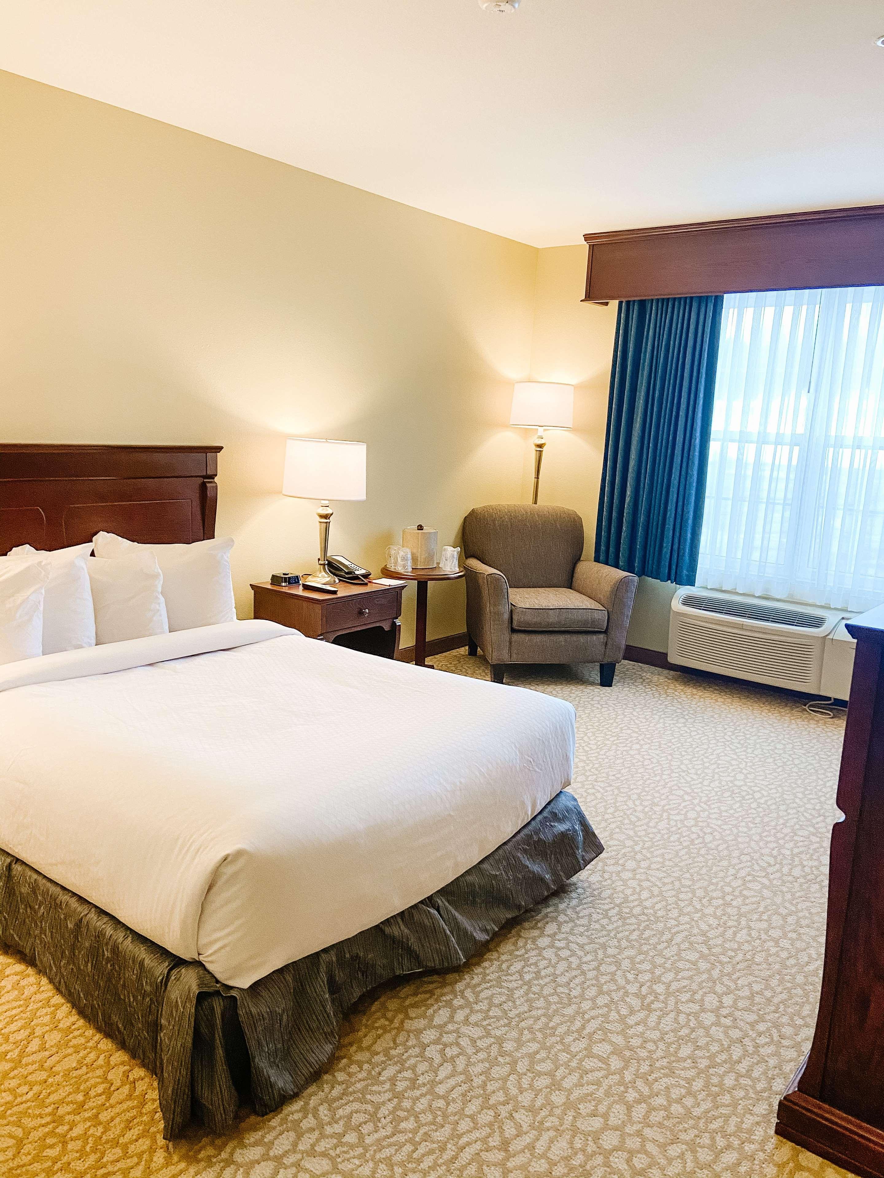 Best Western Plus Grand-Sault Hotel & Suites Екстер'єр фото
